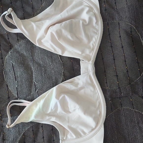 3 unlined bras size 32d - Picture 4 of 13